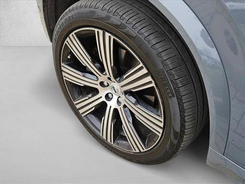 Used 2022 Volvo XC90 T6 Inscription w/ Advanced Package image 14