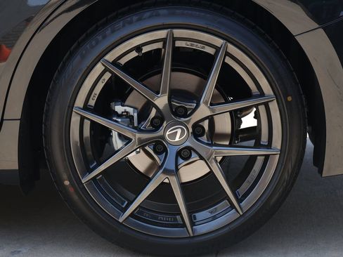 Used 2026 Lexus IS 350 F Sport w/ Accessory Package Z1 RWD image 8
