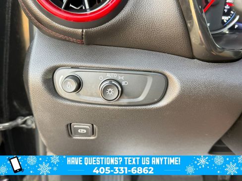 Used 2021 Chevrolet Blazer RS w/ Enhanced Convenience Package image 18