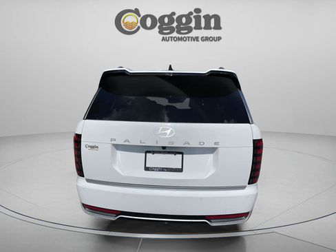 New 2026 Hyundai Palisade Calligraphy FWD image 5