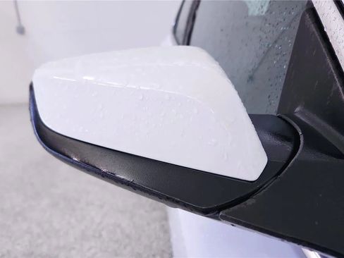Used 2024 Chevrolet Malibu LT FWD image 18