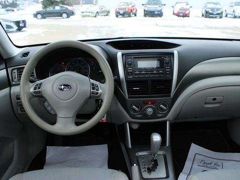 Used 2013 Subaru Forester 2.5X Premium w/ Popular Pkg 2 image 10