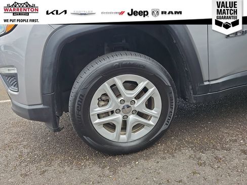 Used 2020 Jeep Compass Sport w/ Cold Weather Group AWD/4WD image 12