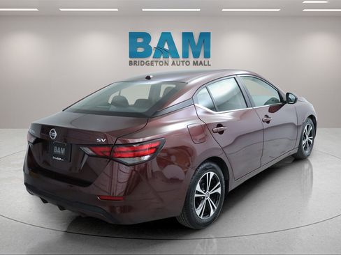 Used 2023 Nissan Sentra SV image 5