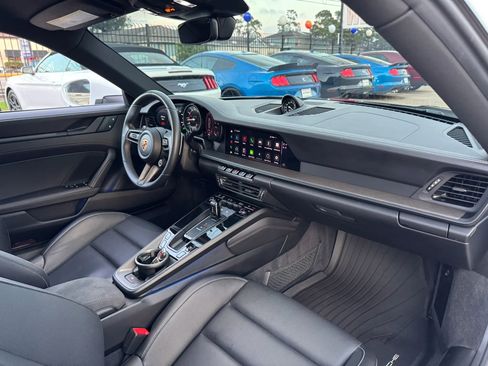 Used 2023 Porsche 911 Carrera 4 GTS w/ Premium Package AWD/4WD image 30