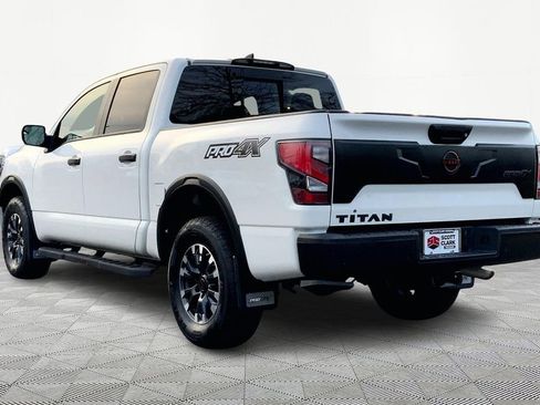 Used 2024 Nissan Titan PRO-4X w/ Pro-4x Convenience Package image 4