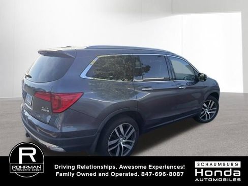 Used 2017 Honda Pilot Elite image 4