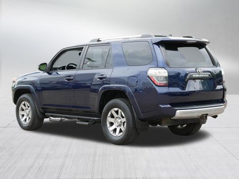 Used 2015 Toyota 4Runner Trail AWD/4WD image 5