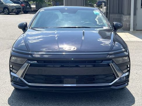 Used 2025 Hyundai Sonata SEL AWD/4WD image 16