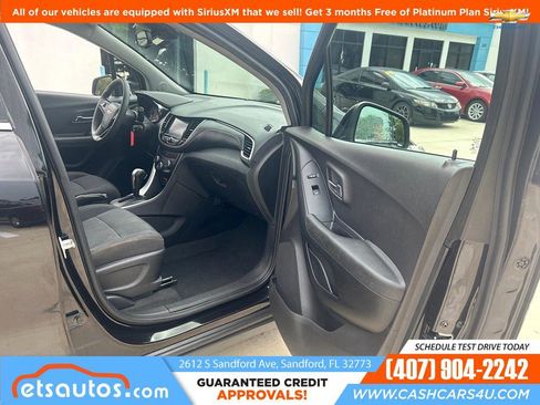 Used 2017 Chevrolet Trax LT image 10