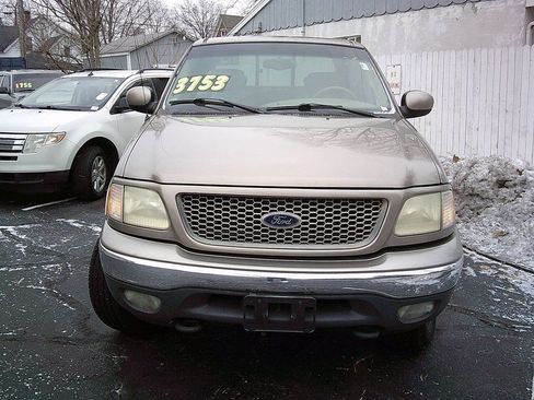 Used 2001 Ford F150 Lariat image 2