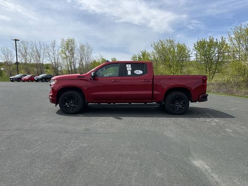 Used 2021 Chevrolet Silverado 1500 RST w/ True North Edition Plus AWD/4WD image 4