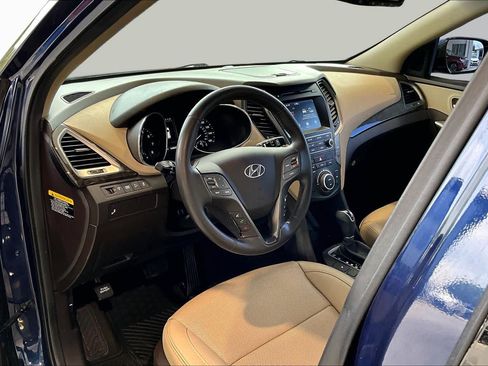 Used 2017 Hyundai Santa Fe Sport FWD image 19