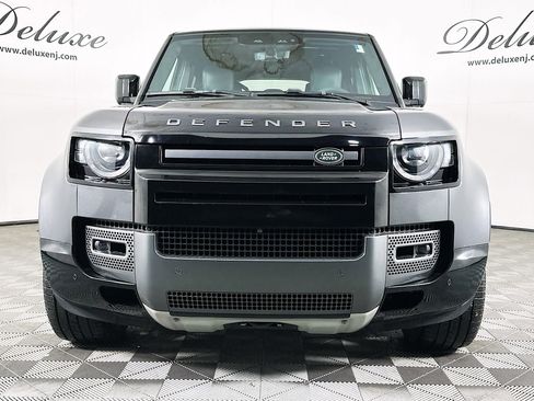 Used 2024 Land Rover Defender 110 Carpathian Edition image 2