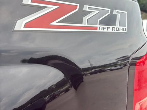 Used 2017 Chevrolet Silverado 2500 LTZ w/ Duramax Plus Package AWD/4WD image 10