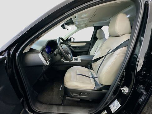 Used 2025 MAZDA CX-90 Plug-In Hybrid w/ Preferred AWD/4WD image 13