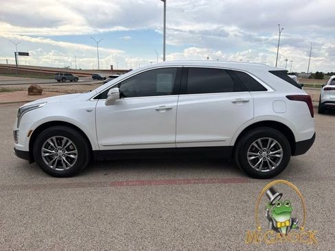 Used 2023 Cadillac XT5 Premium Luxury w/ LPO, Floor Liner Package FWD image 5