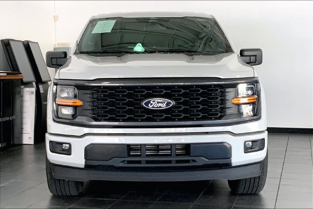 Used 2024 Ford F150 STX w/ Mobile Office Package RWD image 3