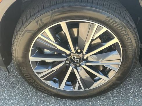 Certified 2026 INFINITI QX60 Luxe w/ Cargo Package FWD image 32