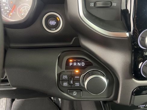 New 2026 RAM 1500 Big Horn w/ Night Edition image 20