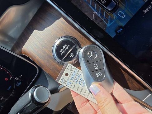 New 2026 Mercedes-Benz GLC 300 GLC 300 image 14