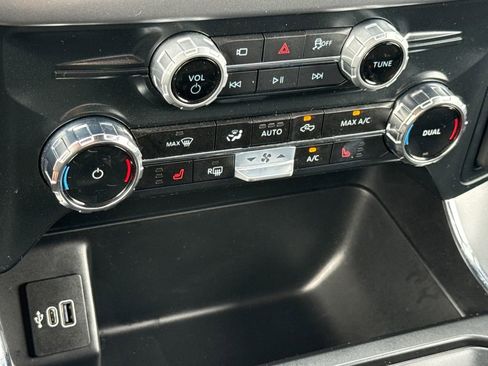 Used 2025 Ford F150 XLT w/ Equipment Group 302A MID image 23