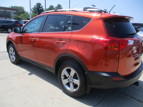 Used 2015 Toyota RAV4 XLE AWD/4WD image 12