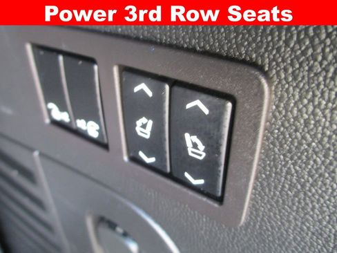 Used 2019 GMC Yukon Denali w/ Denali Ultimate Package AWD/4WD image 27