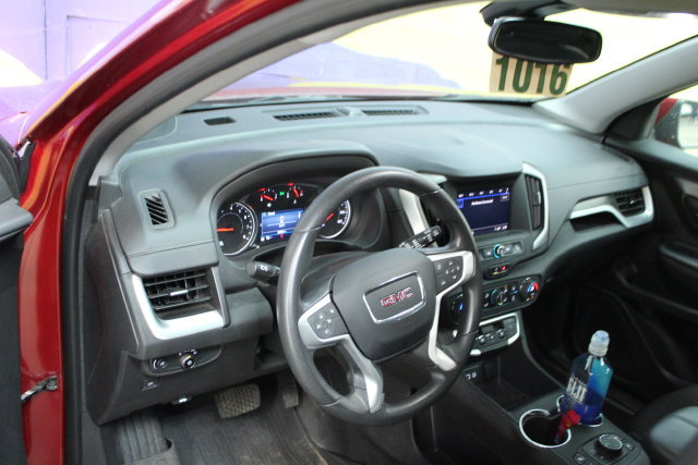 Used 2024 GMC Terrain SLE w/ Driver Convenience Package AWD/4WD image 14