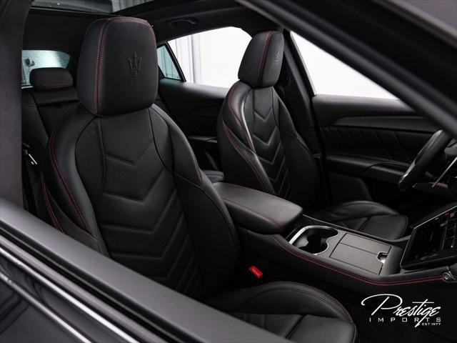 Used 2023 Maserati Grecale Trofeo AWD/4WD image 36