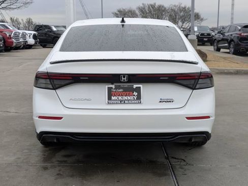 Used 2024 Honda Accord Sport image 7