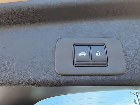 New 2025 Nissan Murano SL AWD/4WD image 33