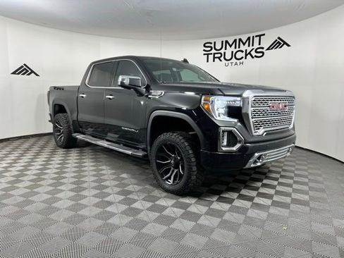 Used 2022 GMC Sierra 1500 Denali w/ Technology Package AWD/4WD image 1