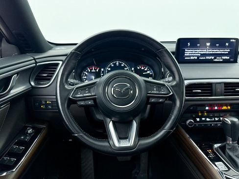 Used 2021 MAZDA CX-9 Signature image 4