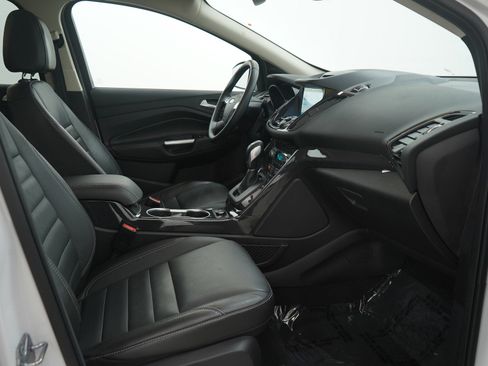 Used 2016 Ford Escape Titanium w/ Canadian Touring Package image 13