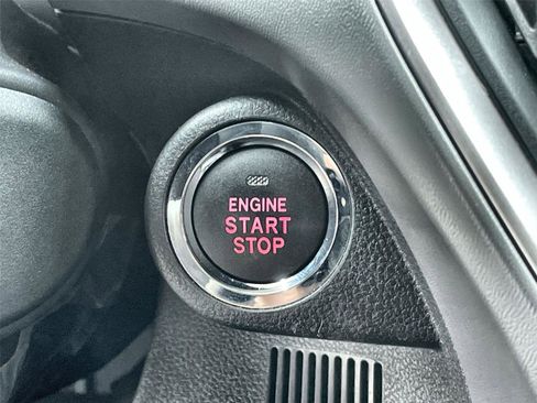 Used 2024 Subaru Crosstrek 2.0i Premium image 23