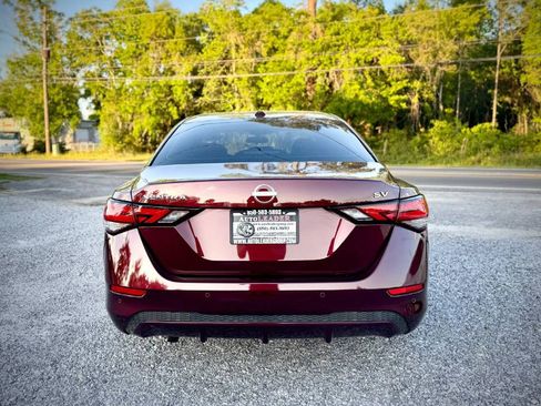 Used 2024 Nissan Sentra SV image 3