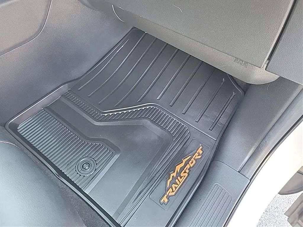 Used 2024 Honda Pilot TrailSport image 38