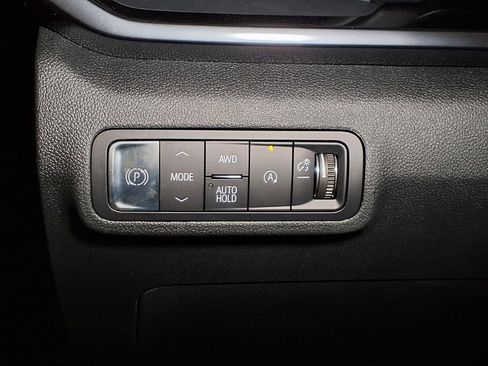 New 2026 GMC Terrain AT4 w/ Technology Package II AWD/4WD image 16