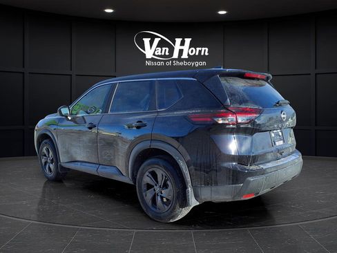 New 2026 Nissan Rogue SV w/ Cold Weather Package image 4