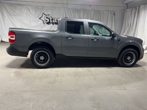 Used 2025 Ford Maverick XL image 8