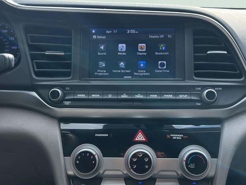 Used 2019 Hyundai Elantra SEL FWD image 20