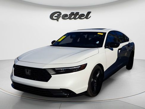 Used 2025 Honda Accord Sport image 30