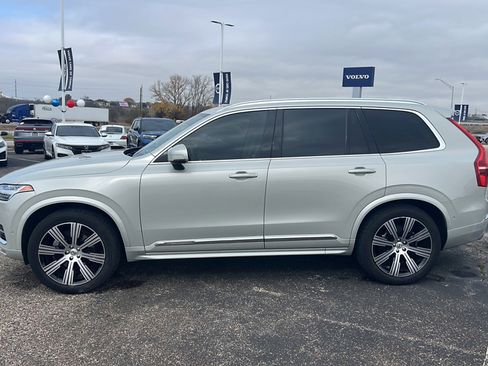 Used 2020 Volvo XC90 T6 Inscription w/ Protection Package Premier image 3