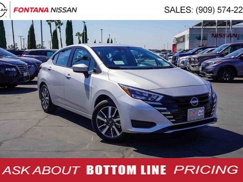 New 2025 Nissan Versa SV w/ Trunk Package image 1