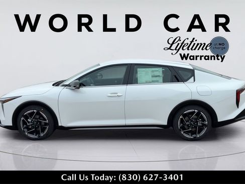 New 2025 Kia K4 GT-Line image 6