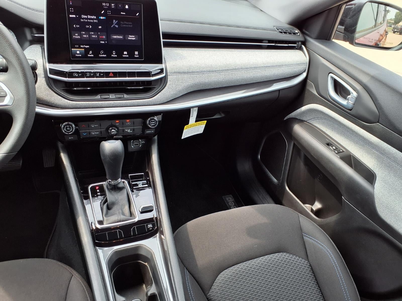 Used 2025 Jeep Compass Sport AWD/4WD image 3
