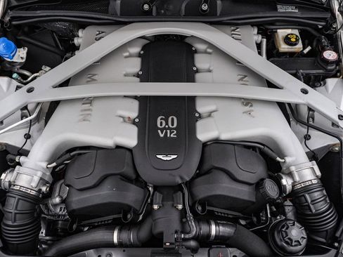 Used 2016 Aston Martin DB9 GT RWD image 39