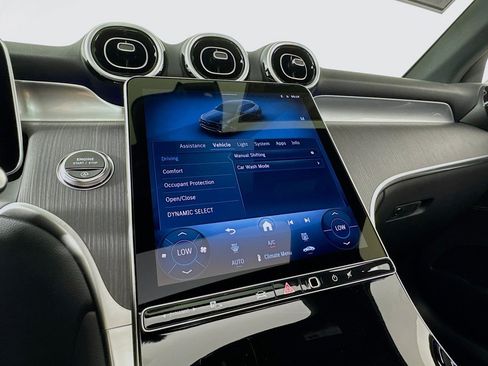 New 2026 Mercedes-Benz GLC 300 image 19