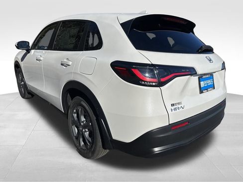 New 2026 Honda HR-V LX image 4
